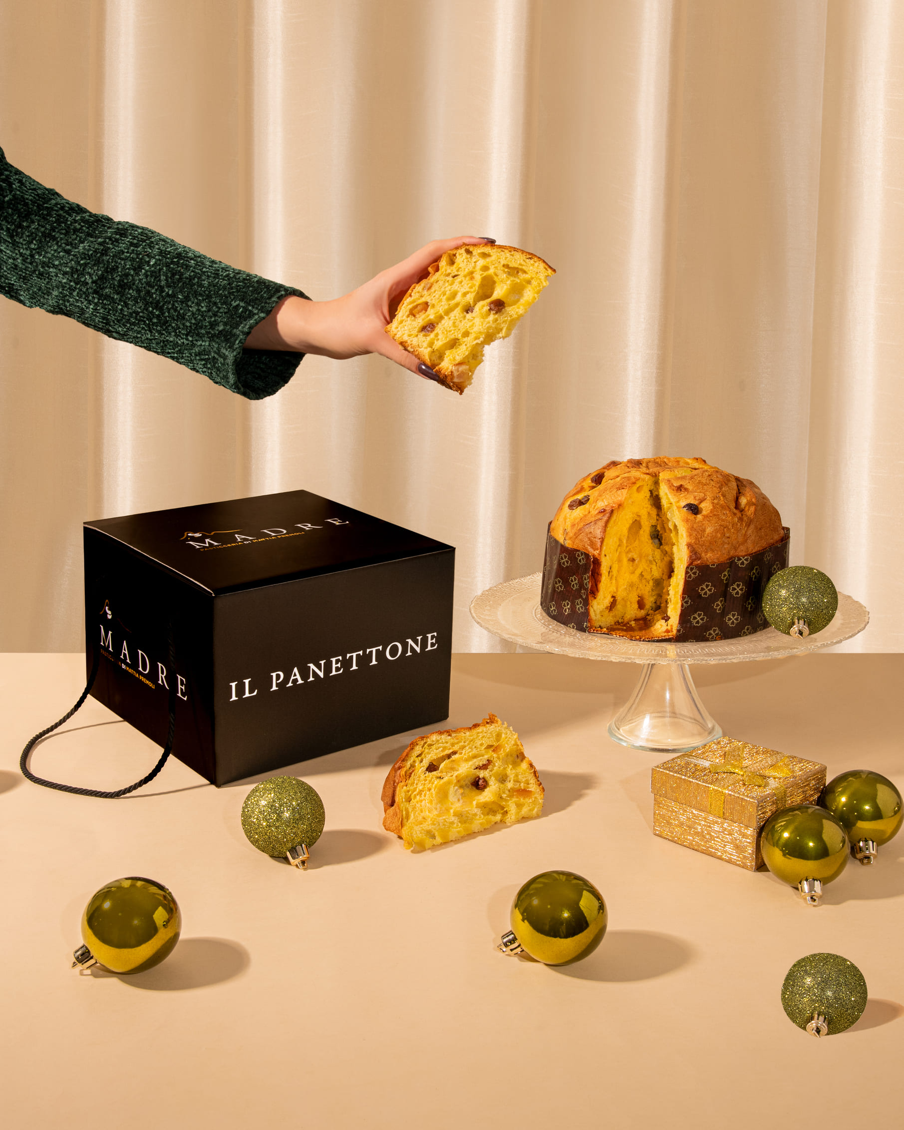 Natale 2025, panettoni artigianali: la linea MADRE di Mattia Premoli