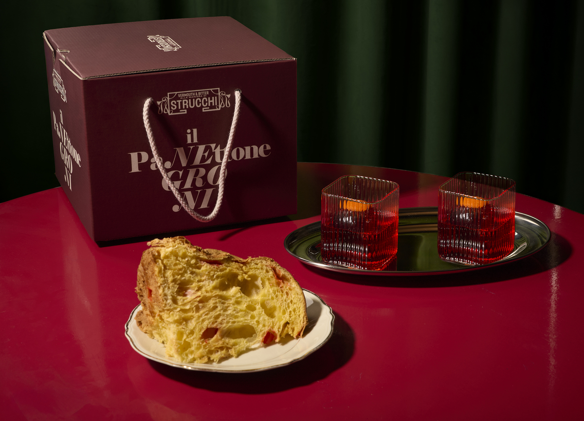Natale 2025, panettoni: tante proposte per “adulti” a base di cocktail, vini e distillati