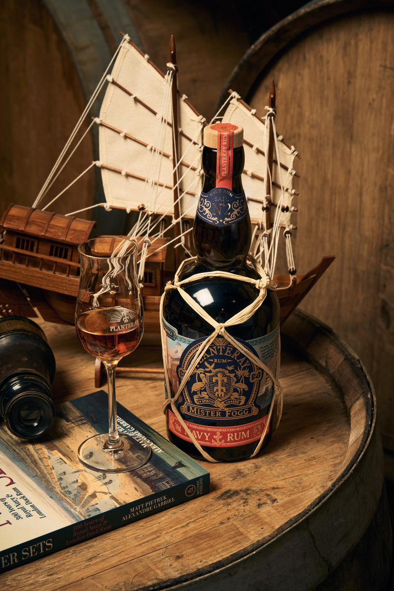 Alcohol,  Beer,  Beverage,  Bottle,  Liquor,  Nature,  Outdoors,  Wood