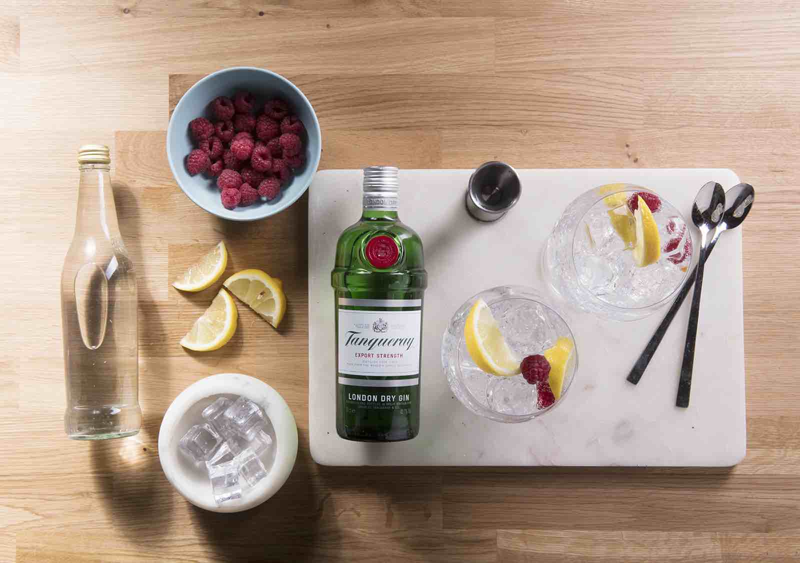 “NON il solito aperitivo” con Tanqueray Hi-Fi: giovedì 16 aprile al Club Giovanile Milano